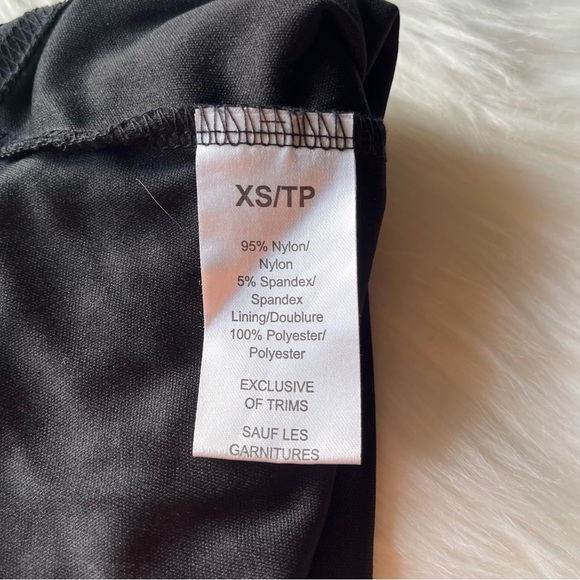 XSmall Black Lace Mini Skirt - Picture 4 of 4